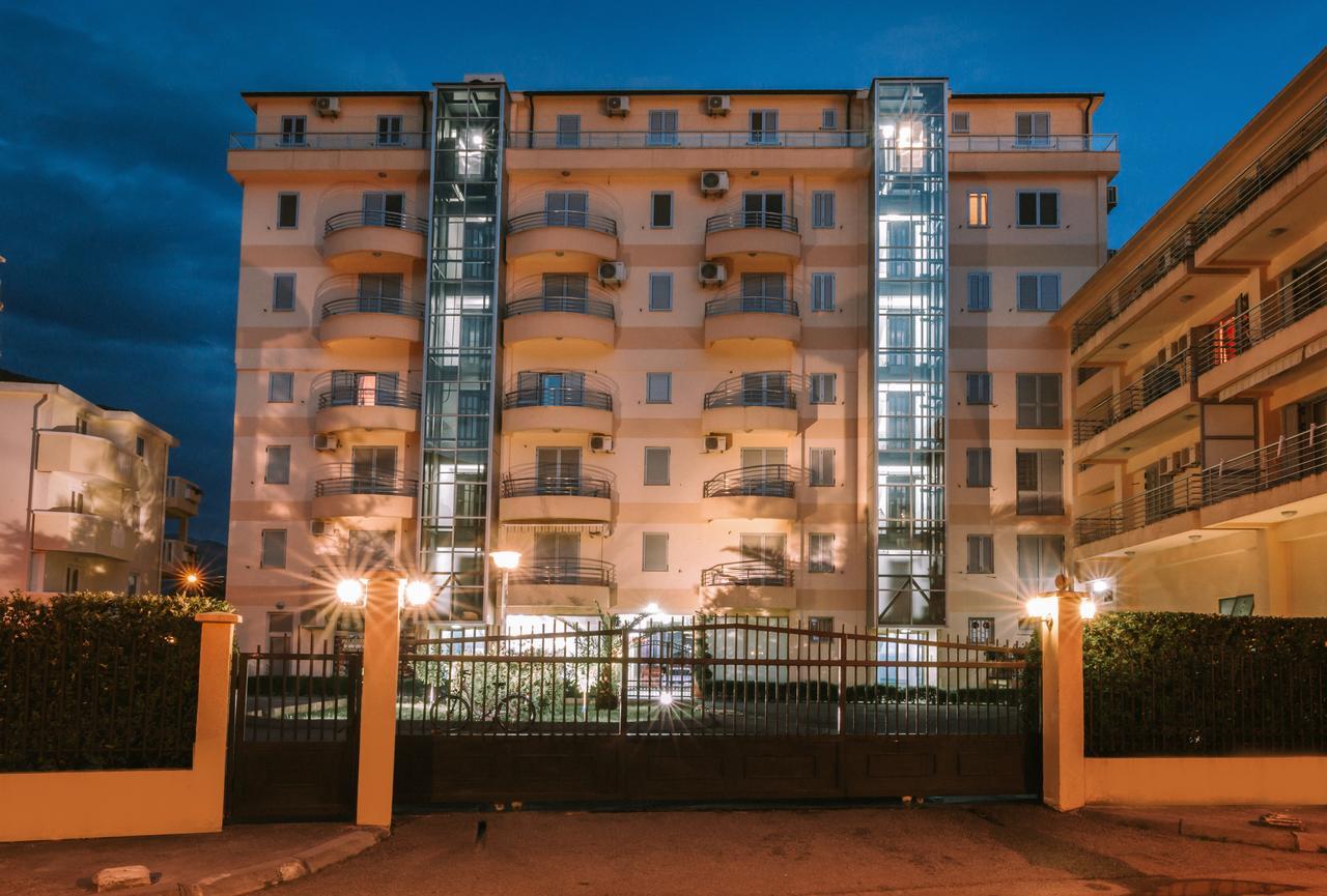City Apartments Budva Exteriör bild